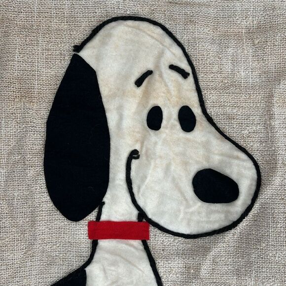 Vintage Snoopy Decor - Picture 2 of 8
